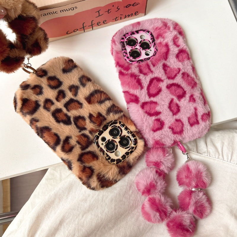 Wild & Chic!Brown Leopard Print Plush iPhone Case With Free Wristlet