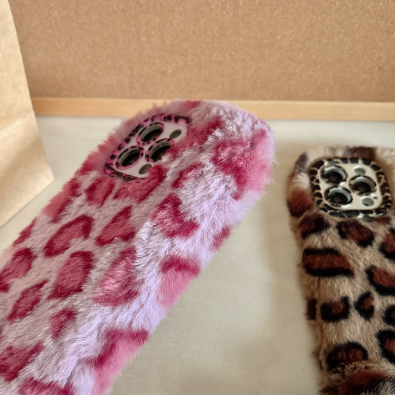 Wild & Chic!Hot Pink Leopard Print Plush iPhone Case With Free Wristlet