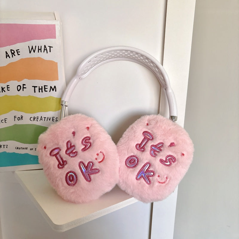 ‘It's OK’ Fuzzy Pink AirPods Max Case