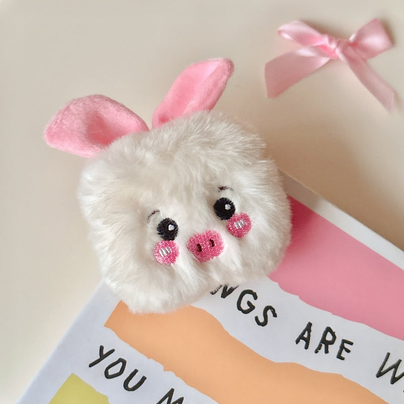 Adorable Little Pig Fuzzy AirPods Case
