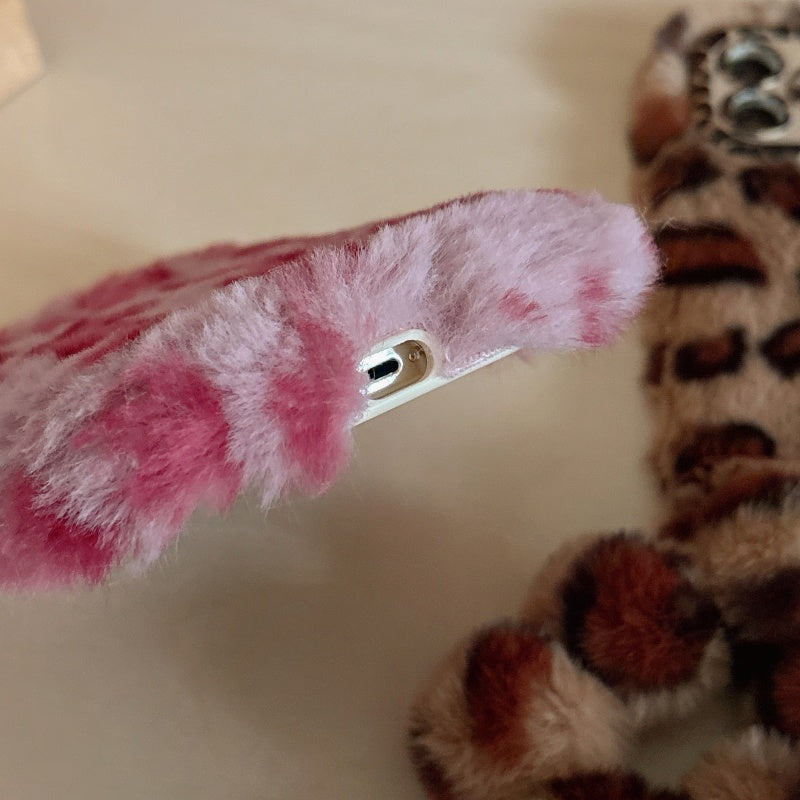 Wild & Chic!Hot Pink Leopard Print Plush iPhone Case With Free Wristlet