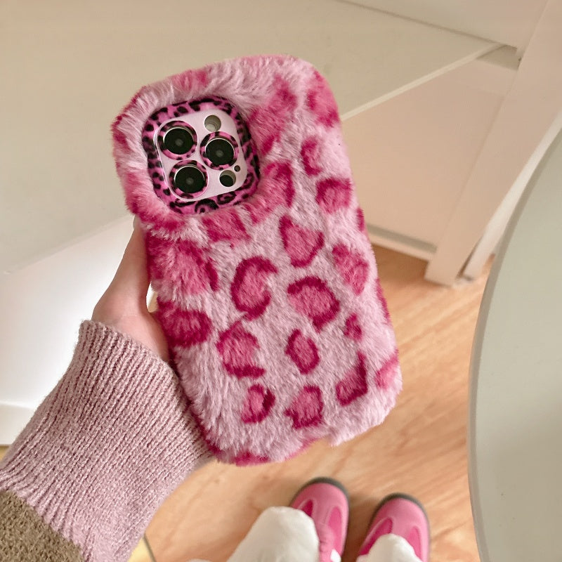 Wild & Chic!Brown Leopard Print Plush iPhone Case With Free Wristlet